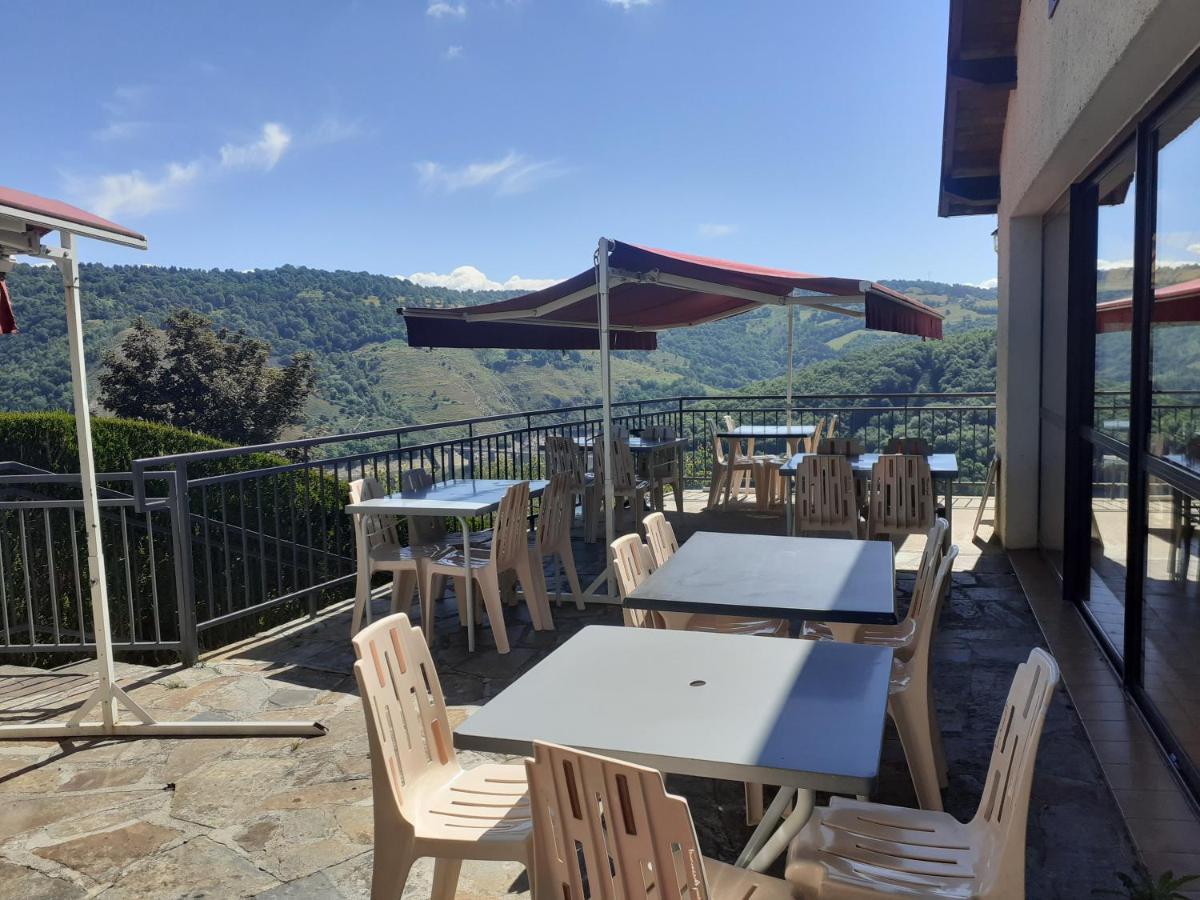 Le Belvedere De Mallet Sarrus Экстерьер фото